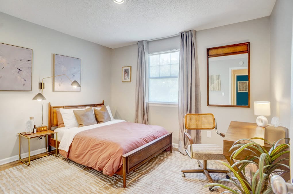 Bedroom in Blush